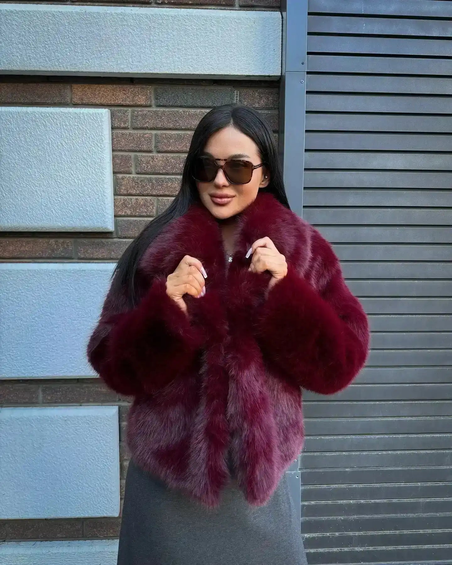 Casaco Lazarelle Sabrina com Textura Felpuda e Gola Ampla